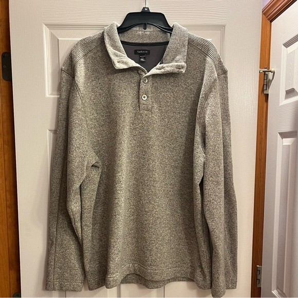 Van Heusen long sleeve pullover - Picture 1 of 5
